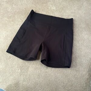 Women's Vuori Black Bike Shorts